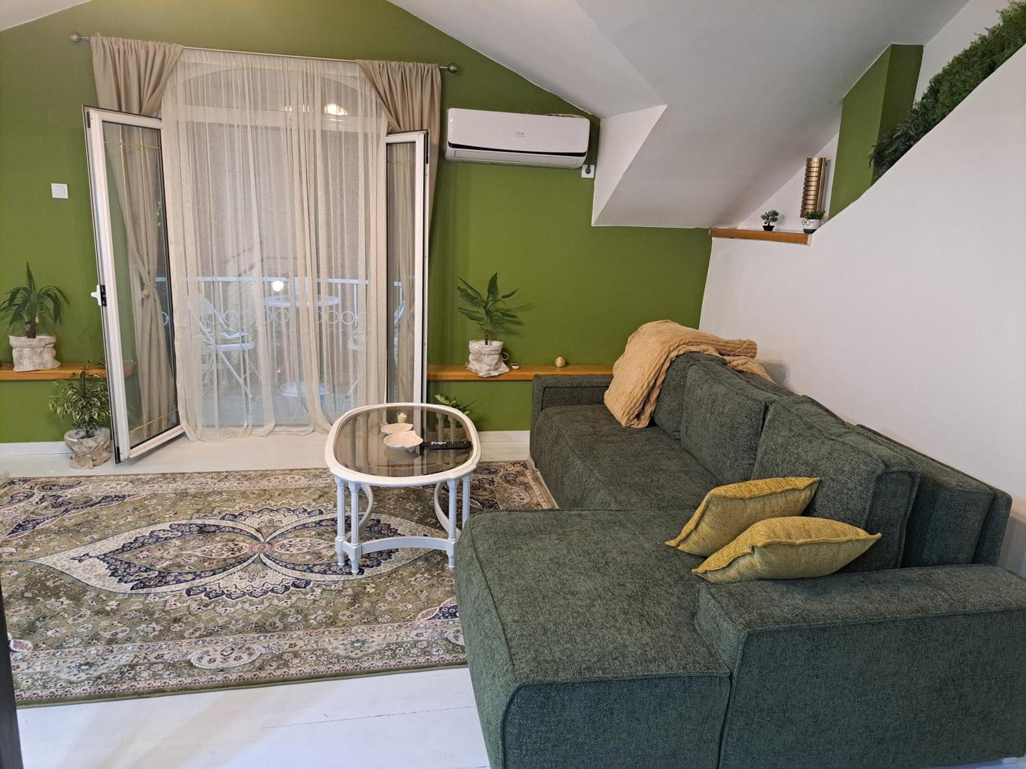 Gallery Apartment Podgorica Exterior foto